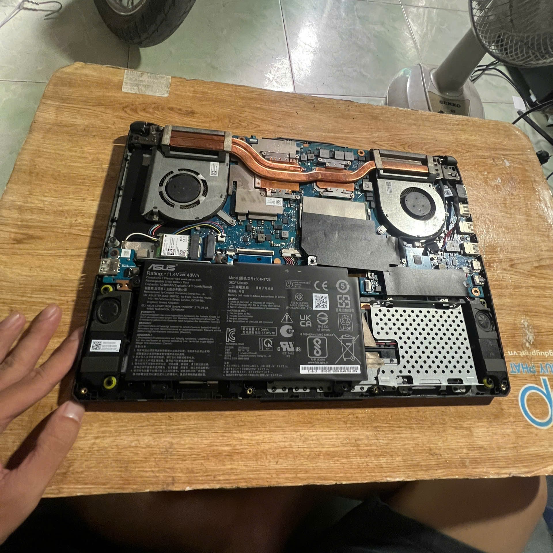 vệ sinh laptop Huyện Bình Chánh
